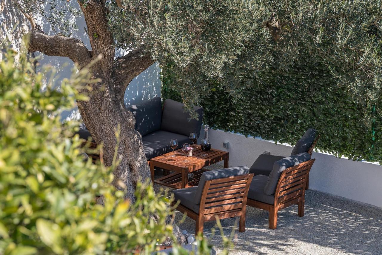 Villa Petra Apartment With Private Pool ماكارسكا المظهر الخارجي الصورة